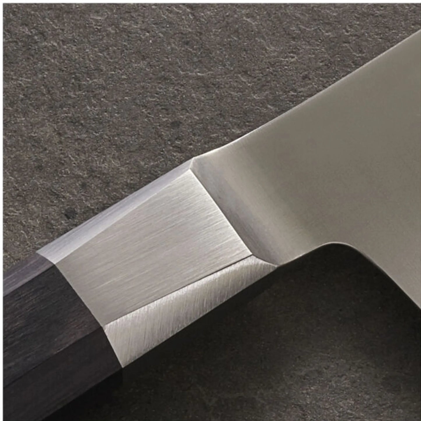 Couteau de chef Miyabi 4000 FC Gyutoh 20 cm – Manche noir