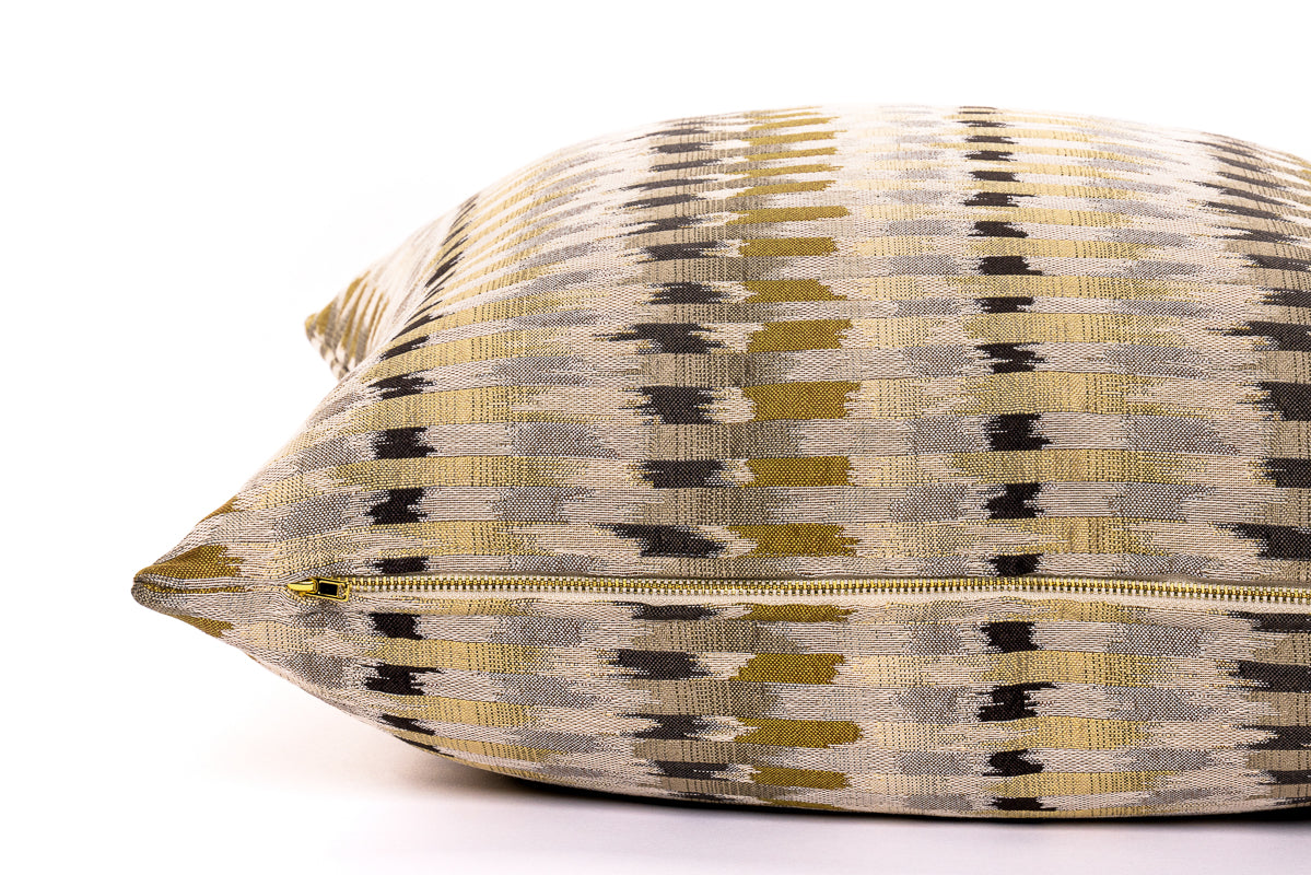 Housse de coussin à motif Oro