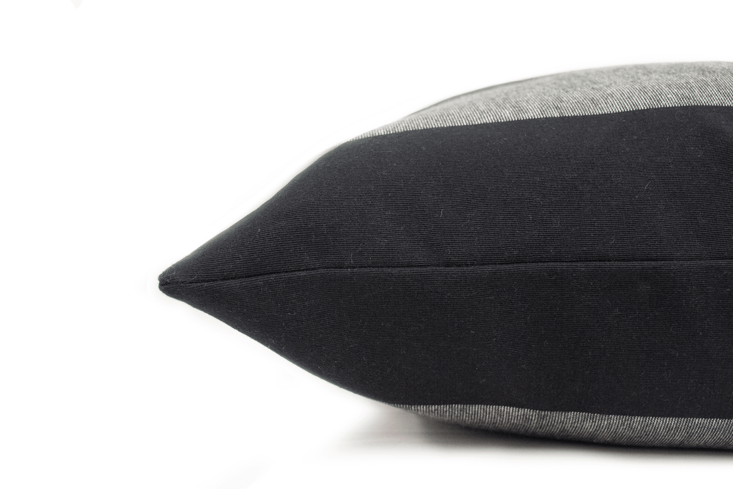 Housse de coussin rayée anthracite