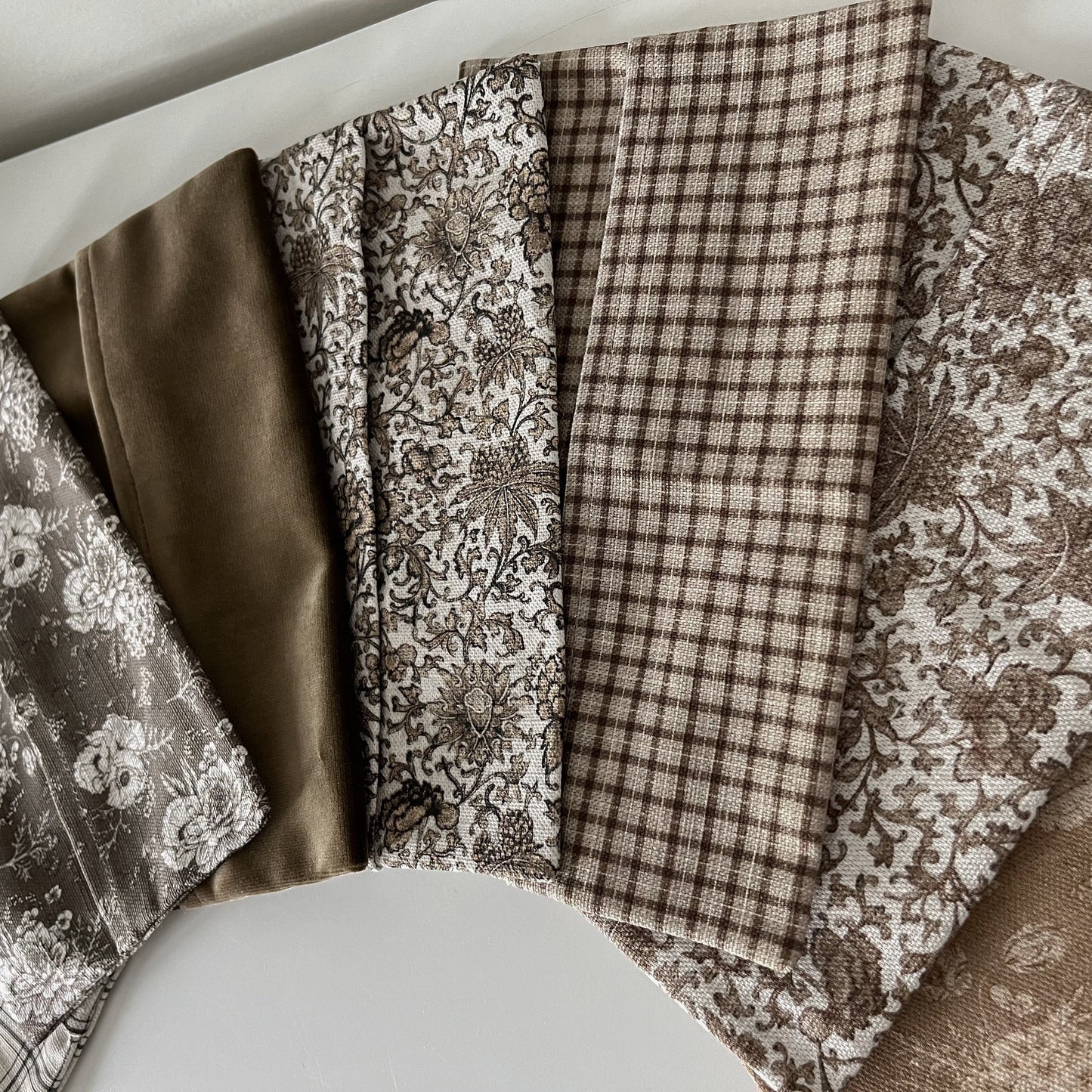 Distributeur de mouchoirs en tissu | Odessa