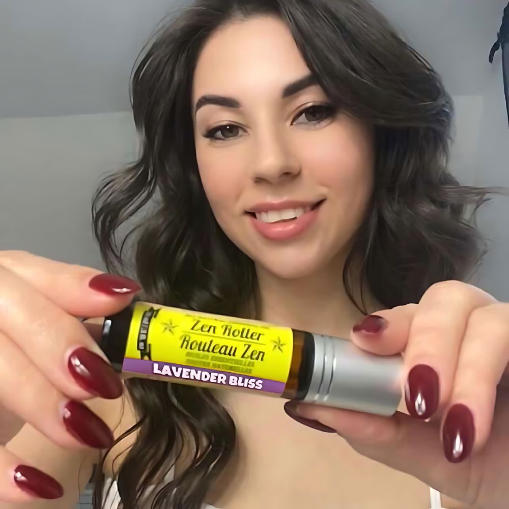 Roll-on aux huiles essentielles apaisantes (10ml) – Bois de rose, Bergamote & Ylang Ylang | Aromathérapie calmante contre le stress et l'anxiété