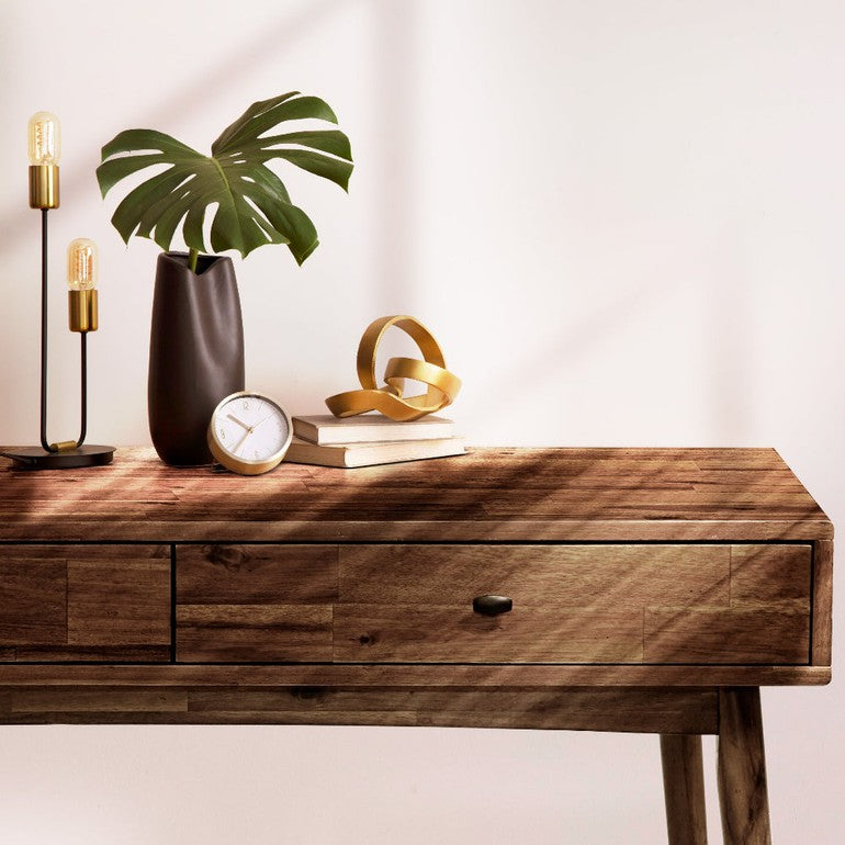 Bureau de travail en bois massif 48" Lagom avec tiroirs