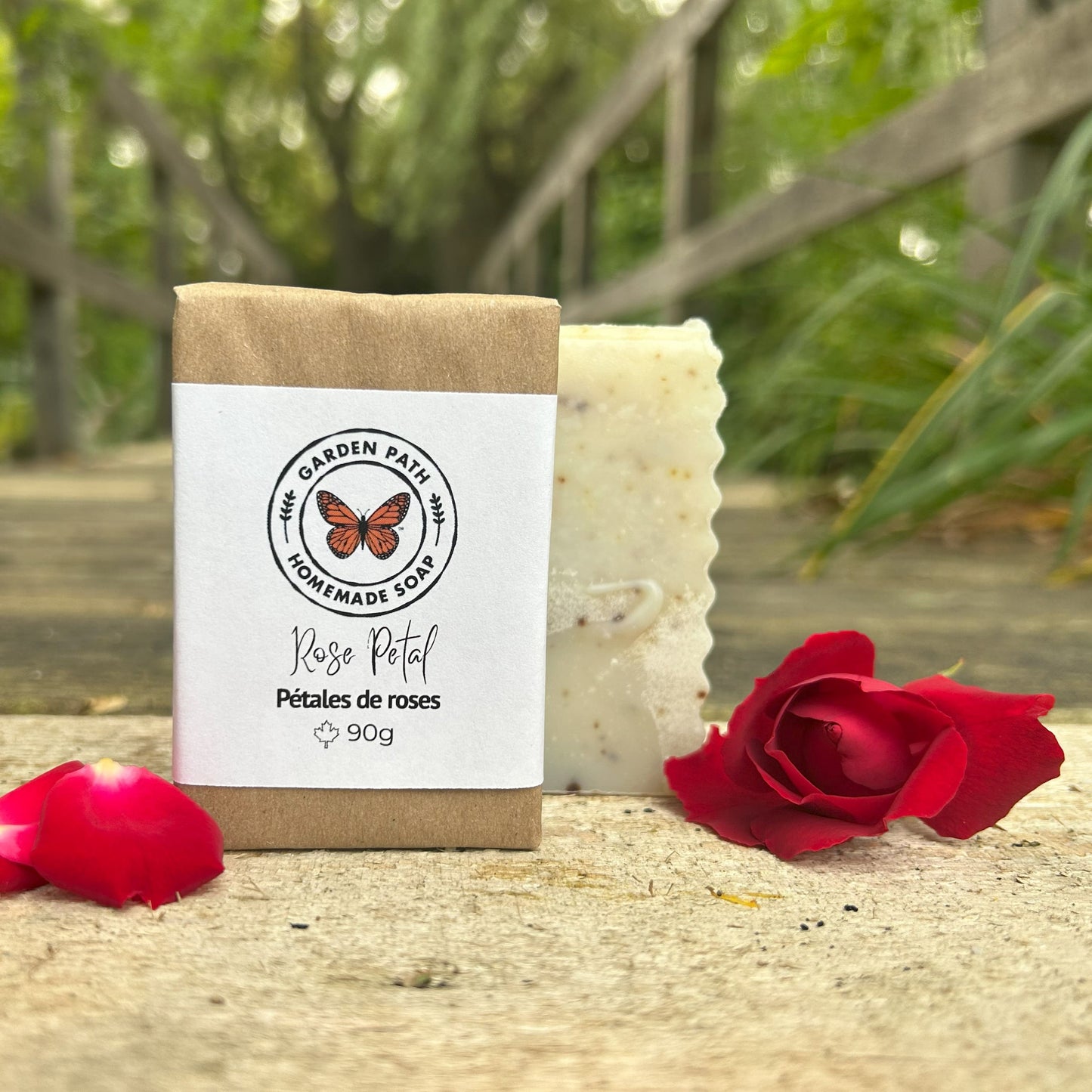 Savon en barre pétales de rose | Parfum légèrement parfumé