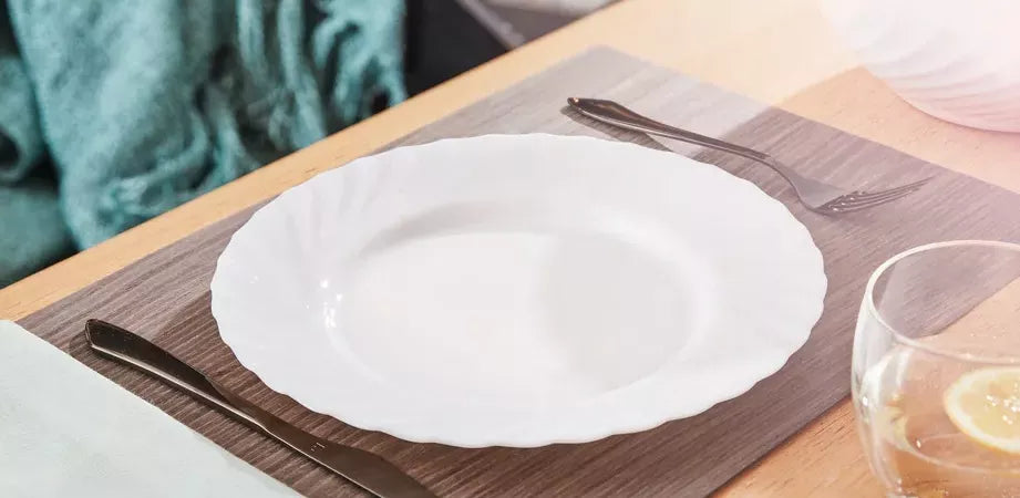 Assiette plate blanche 27cm - Trianon - Luminarc
