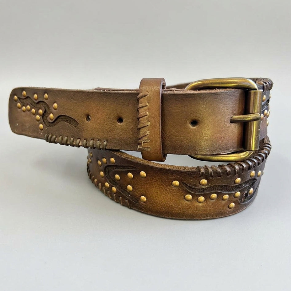 Ceinture en cuir pleine fleur pour femme avec gaufrage géométrique et clous