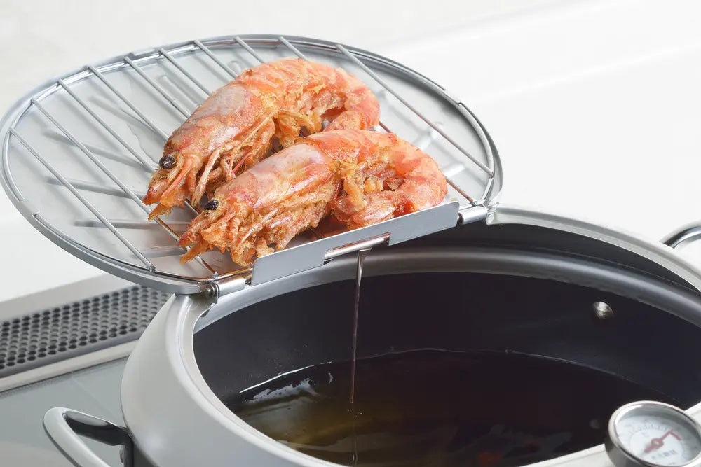 Yoshikawa GOGI Tempura Pot 24cm – With stainless‑Steel Drip Lid