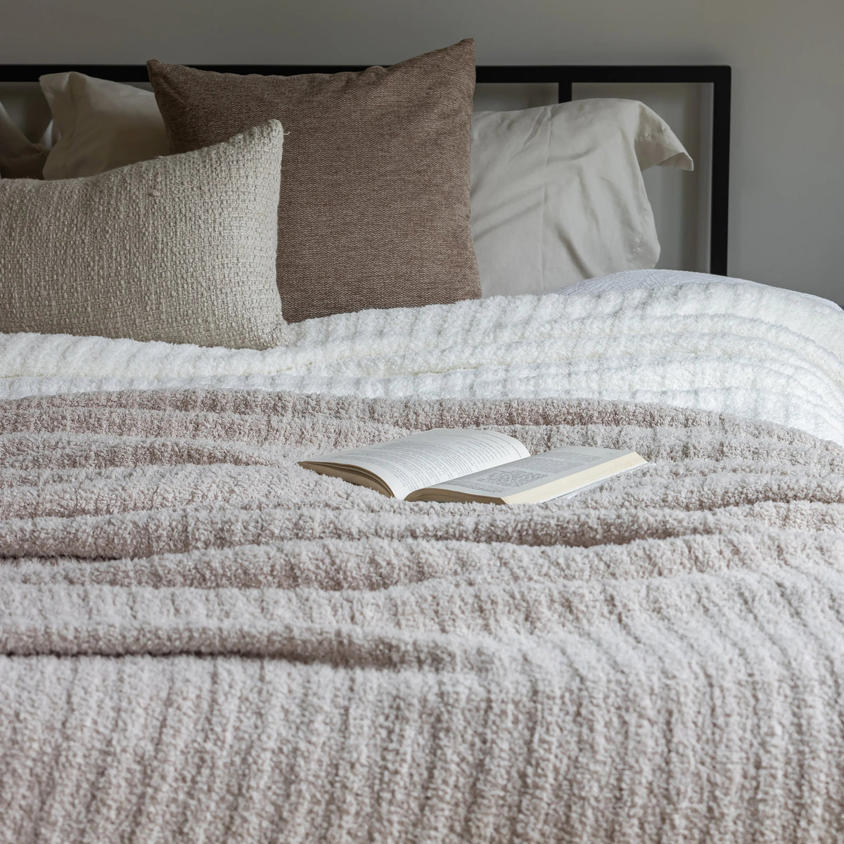 Blushing Beige Ribbed King Sized Bed Blanket