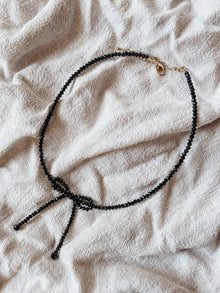 Le collier Sasha Bow