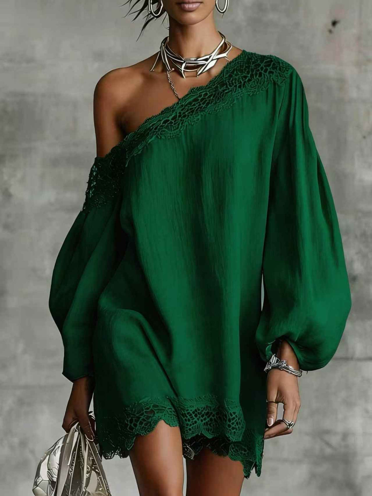 Robe courte à épaules dénudées et manches longues pour femme | Robe à garniture en dentelle