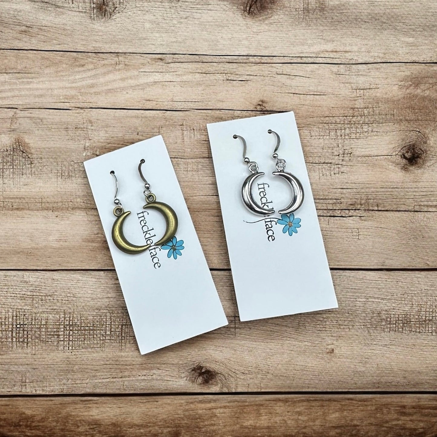Boucles d'oreilles Lune Bulle - Forme Croissant 3D, Hypoallergéniques, Sans nickel