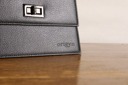 Origyn 03 Plant-Based Vegan Kelly Bag – Plastic-Free MIRUM®