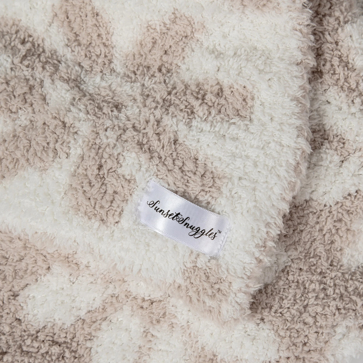 Couverture pour tout-petit imprimée marguerites beiges et blanches