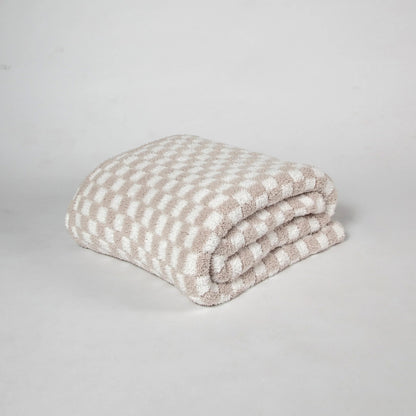 Jeté de lit Blushing Beige à motif à carreaux blancs