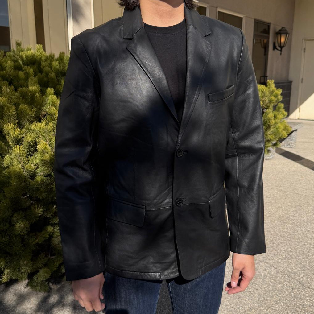 BOL Blazer en cuir noir pour homme. Veste en cuir d'agneau haut de gamme à deux boutons et revers cranté