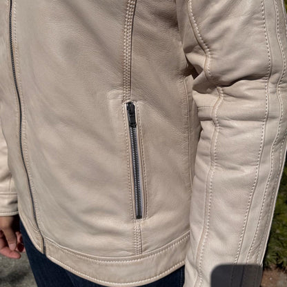 Blouson en cuir à capuche pour homme. Blouson en cuir de mouton avec capuche amovible
