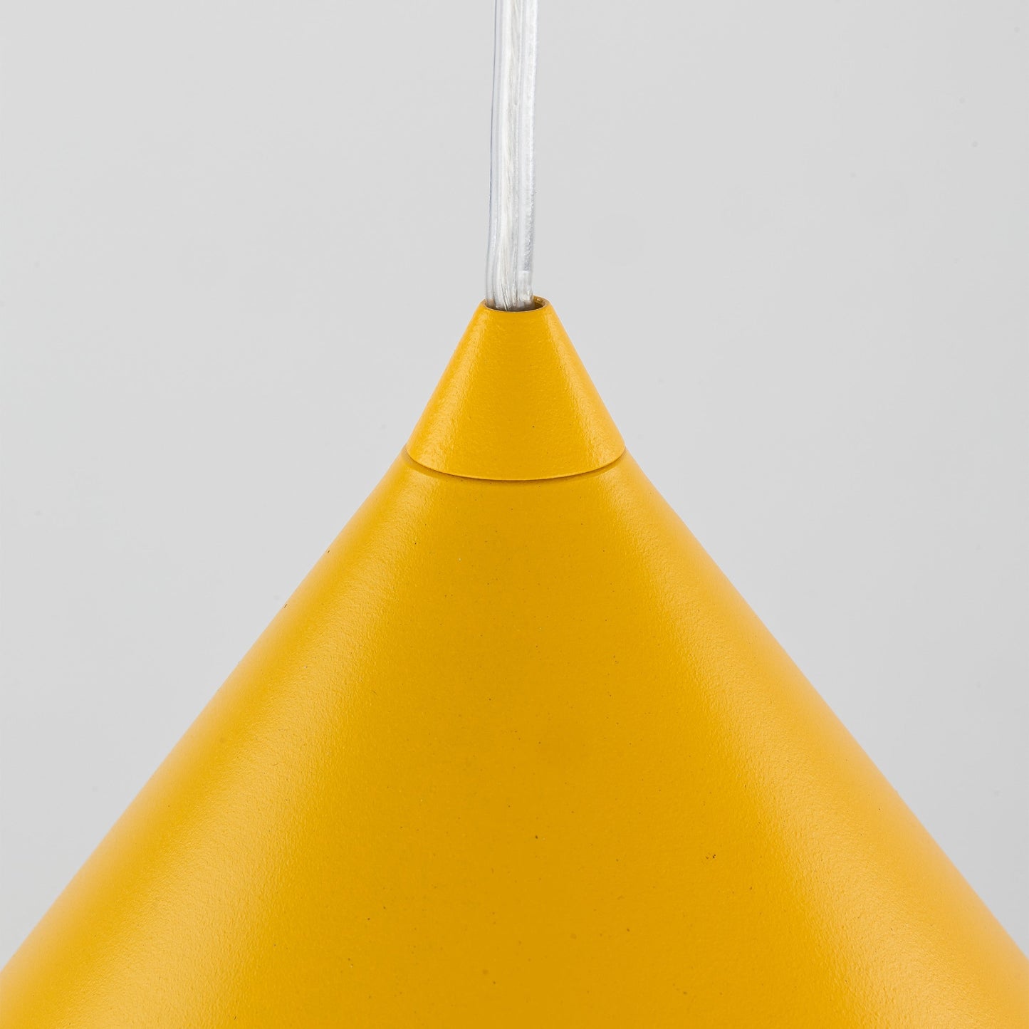 Suspension conique en acier CONO XL pour îlot de cuisine et salle à manger