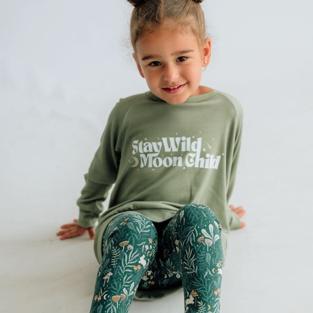 Baby/Kids' Graphic Bamboo Raglan Sleeve Pullover | Theres Magic In All Of Us In Dusty Lilac