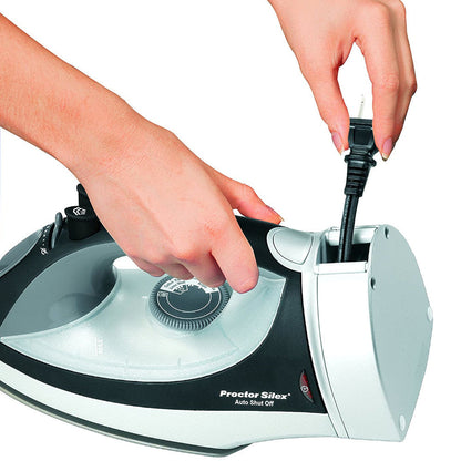 HAMILTON BEACH Steam iron with retractable cord - 14210R