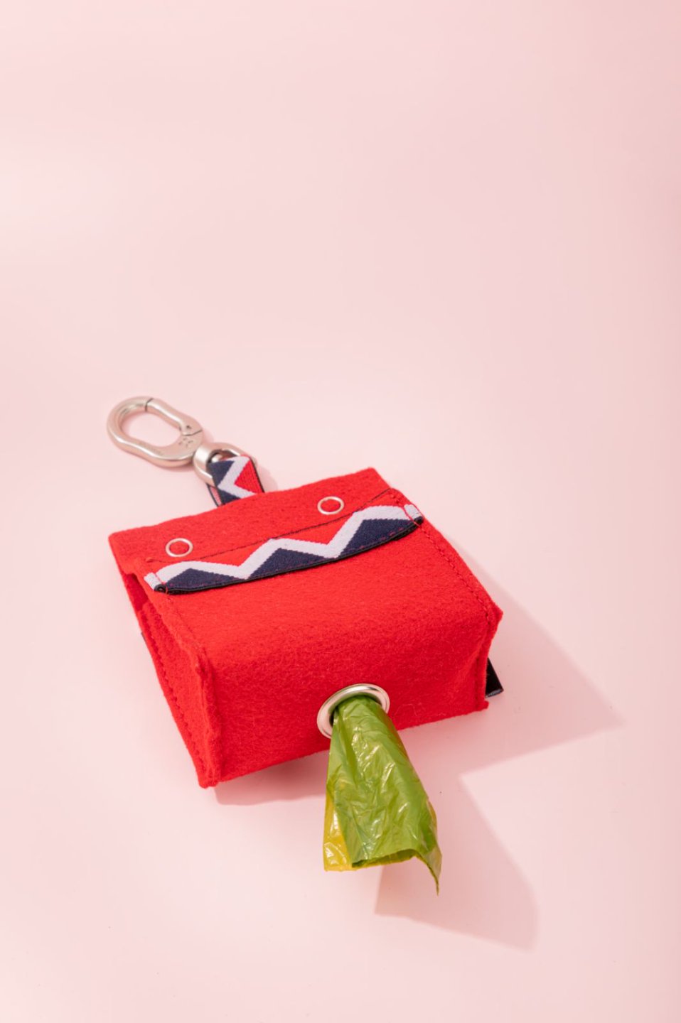 Momopets™ Série Arc-en-ciel – Distributeur de sacs à déjections canines en feutre