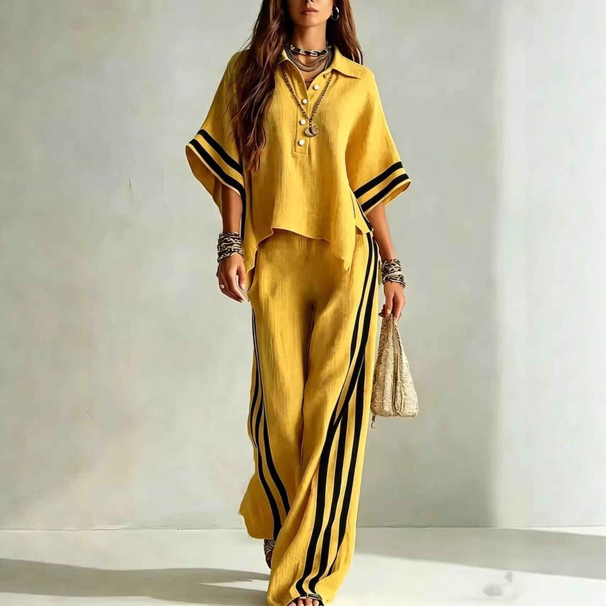 Ensemble deux pièces chemise à manches courtes et pantalon ample pour femme