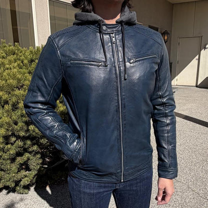 Blouson en cuir à capuche pour homme. Blouson en cuir de mouton avec capuche amovible