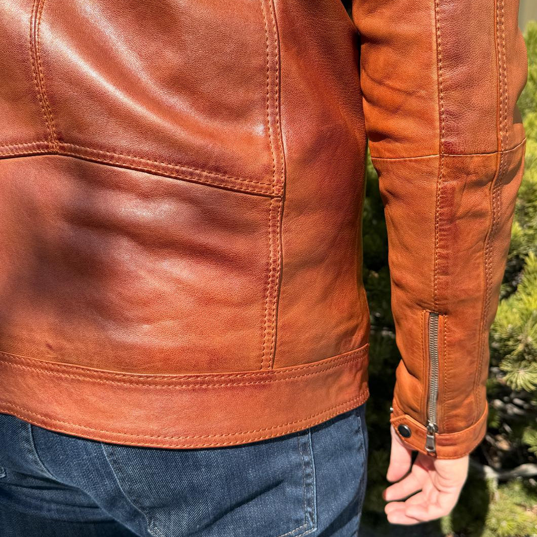 Blouson en cuir pour homme BOL avec poches zippées. Blouson en cuir de mouton avec col rabattable