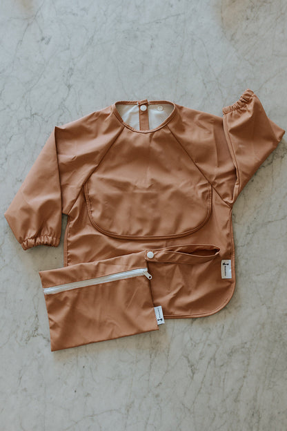 Bavette imperméable à manches longues avec poche | 6-24 mois