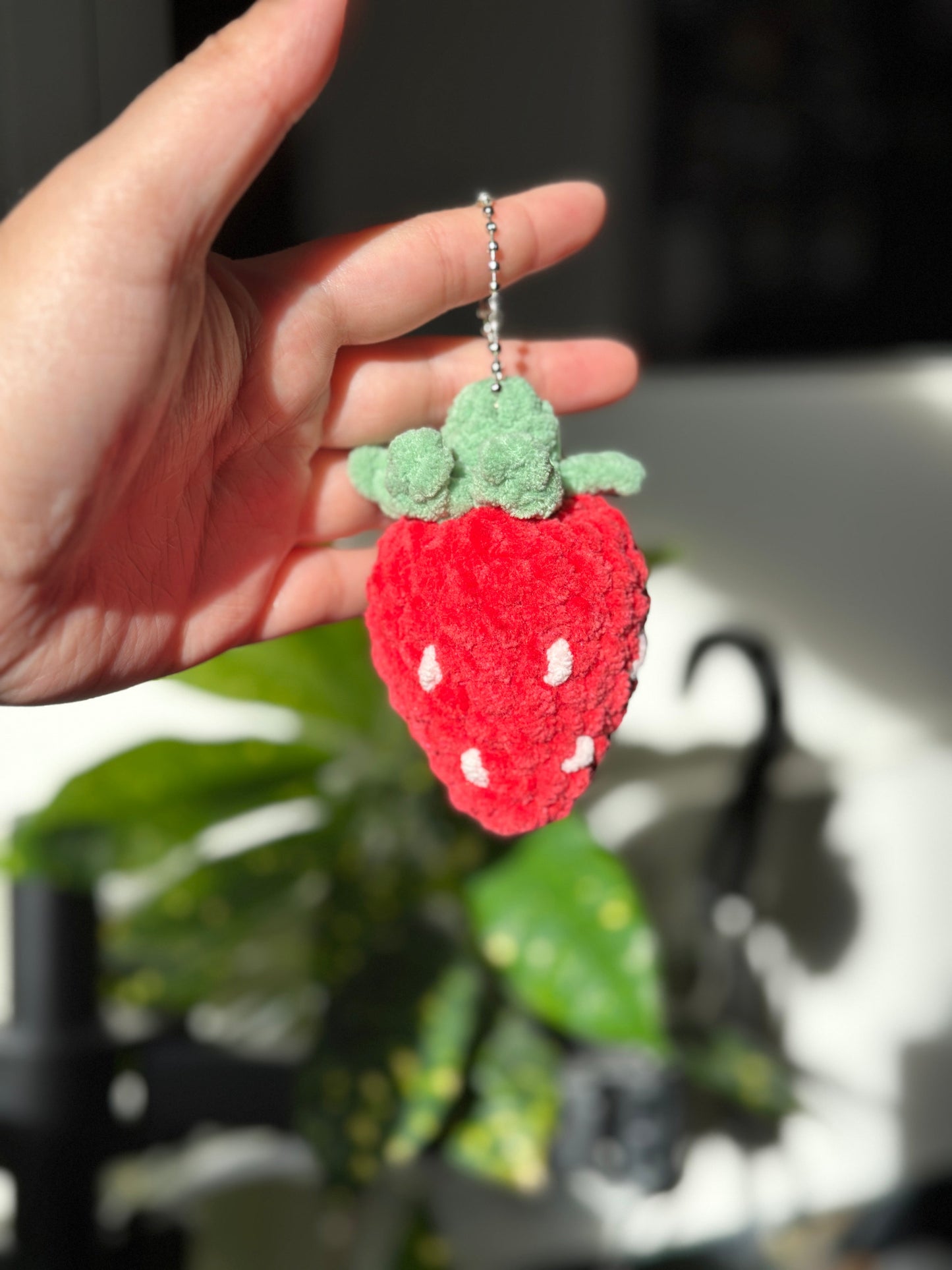 Crochet 15-min Strawberry Keychain Pattern PDF Download Beginner Friendly