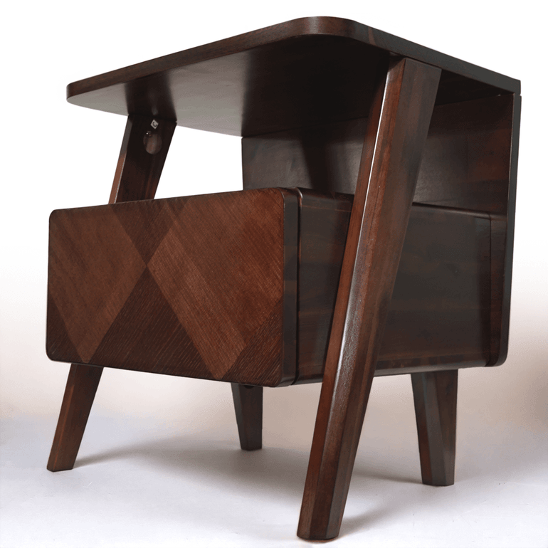 Rum Nightstand with drawer