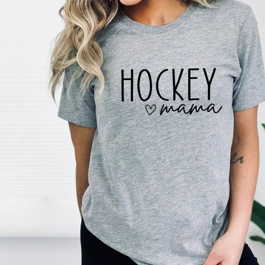 T-shirt, sweat-shirt col rond et sweat à capuche Hockey Mama – Rustic Girls