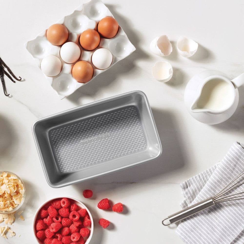 STARFRIT 034845 The Rock WAVE PRO Loaf Pan 9.6" x 5.6" (24 x 14 cm) Carbon Steel