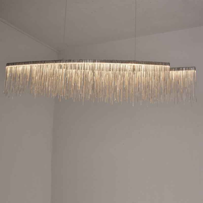 Lustre minimaliste personnalisé – Suspension moderne en aluminium argenté avec design à pampilles pour salle à manger et salon