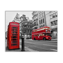 Impression sur toile – Bus à impériale rouge iconique et cabine téléphonique – Décoration murale
