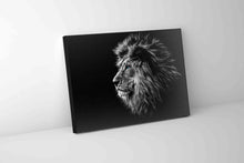 Toile d'Art Faune Sauvage - Tête de Lion Œil Bleu en Noir et Blanc - Vernis argenté