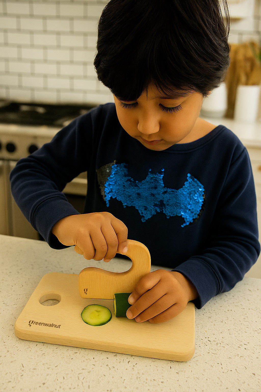 Couteau en bois et planche à découper pour enfants | Couteau sûr pour les enfants | Coupe-légumes en bois pour enfants (Couteau + Planche à découper)
