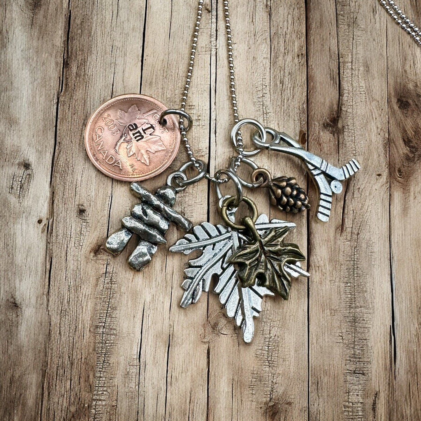 Collier Penny JE SUIS CANADIEN