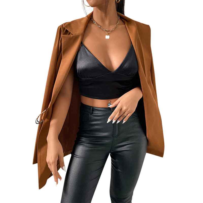 Veste de tailleur cintrée à revers pour femme