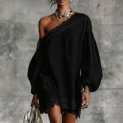 Robe courte à épaules dénudées et manches longues pour femme | Robe à garniture en dentelle