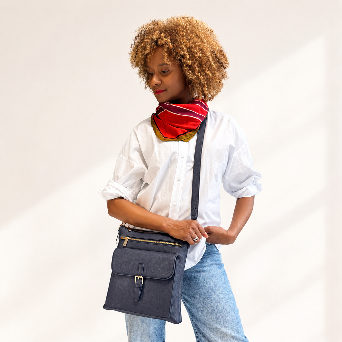 Dawn Crossbody Messenger