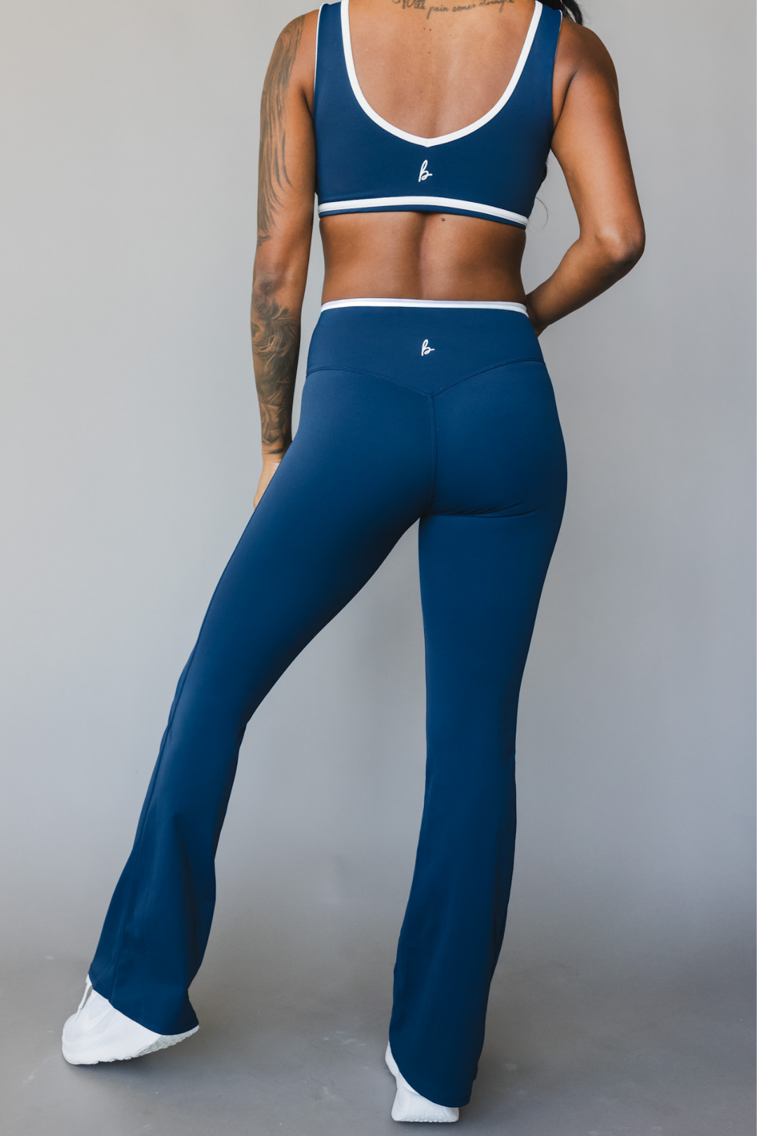 Pantalon *Flares de Tina