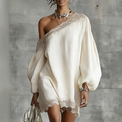 Robe courte à épaules dénudées et manches longues pour femme | Robe à garniture en dentelle