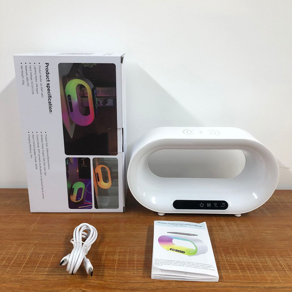 Lampe de bureau LED multifonction 3 en 1, veilleuse à commande par application, atmosphère RGB, chargeur sans fil intelligent et réveil.