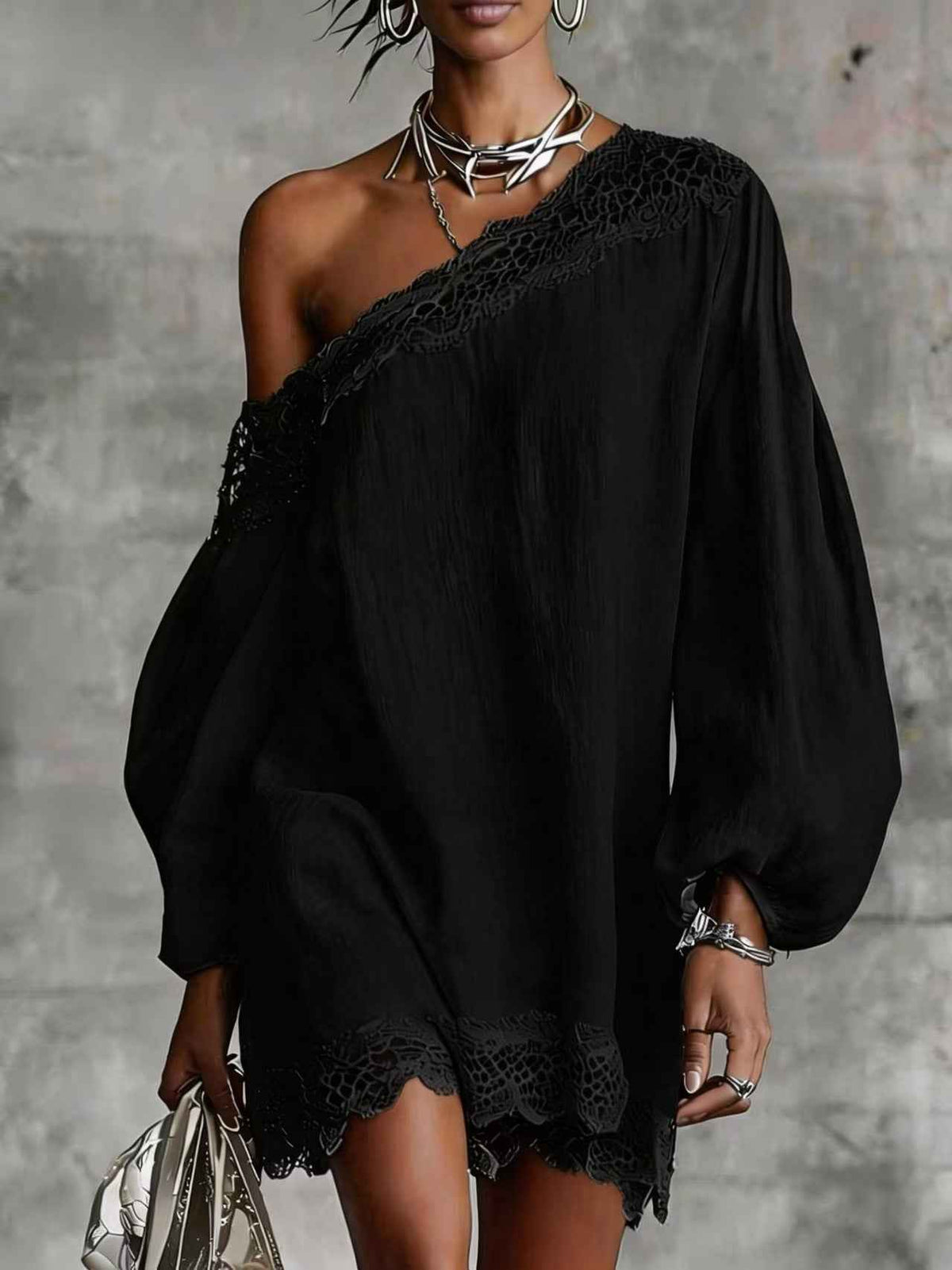 Robe courte à épaules dénudées et manches longues pour femme | Robe à garniture en dentelle