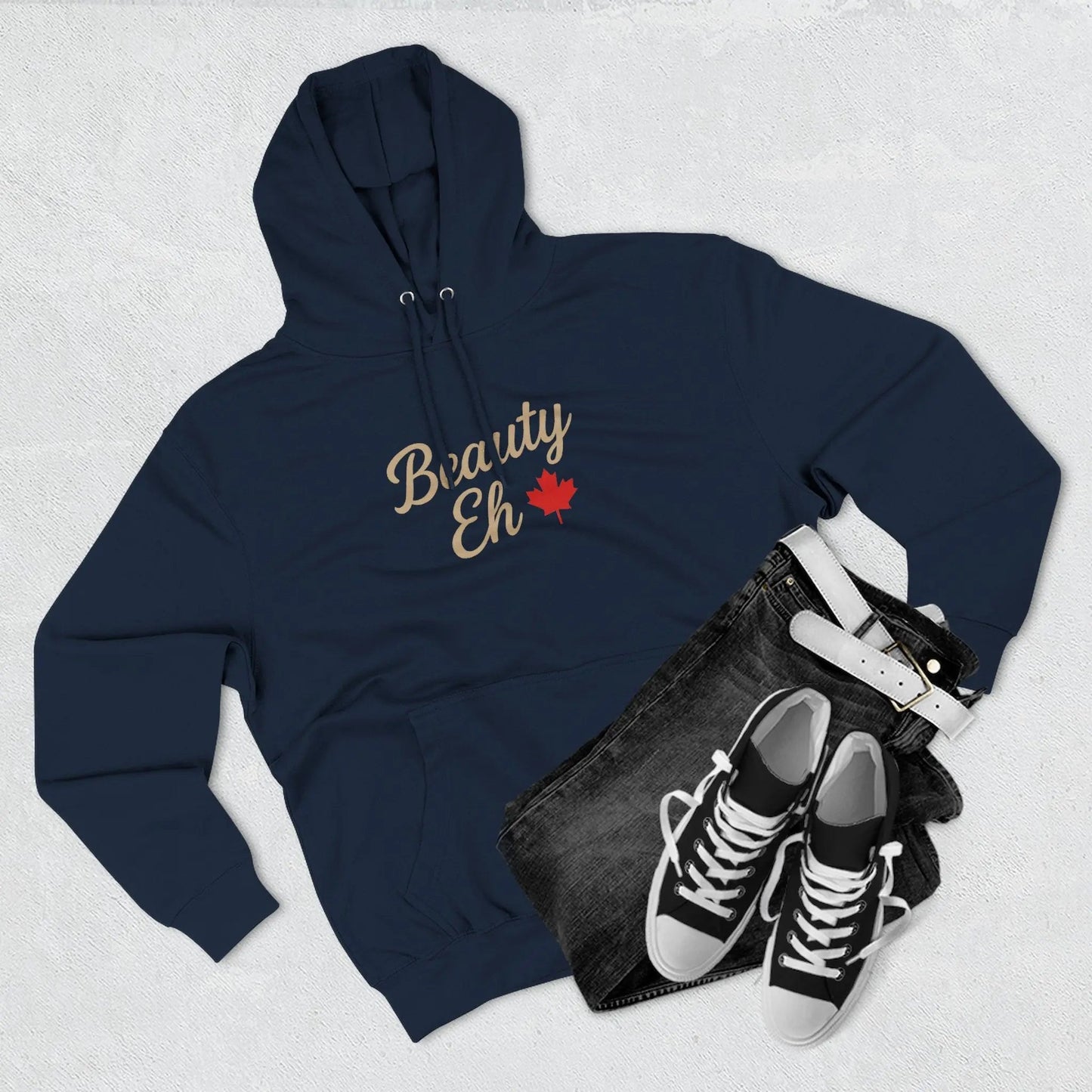 Chandail à capuchon Beauty Eh Canadian - Molleton à capuche Pride à la feuille d'érable - Vêtements de fête du Canada pour femmes - Molleton à capuchon doublé en polaire confortable