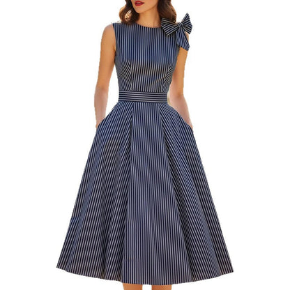 Robe longue vintage style français à rayures, sans manches et taille haute