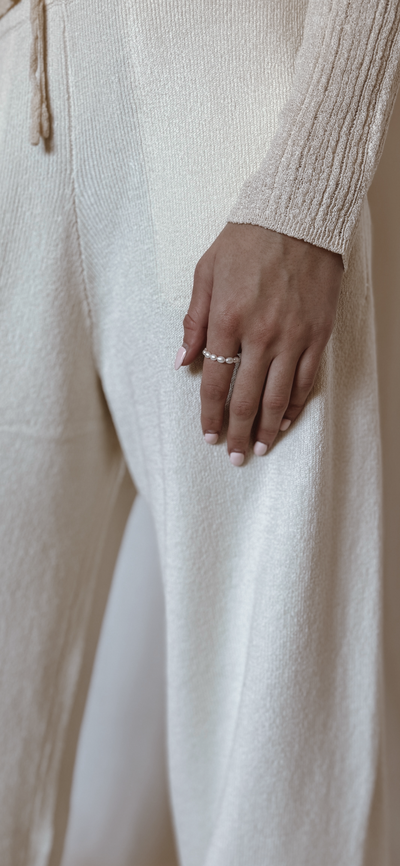 La bague Everly en perles d'eau douce