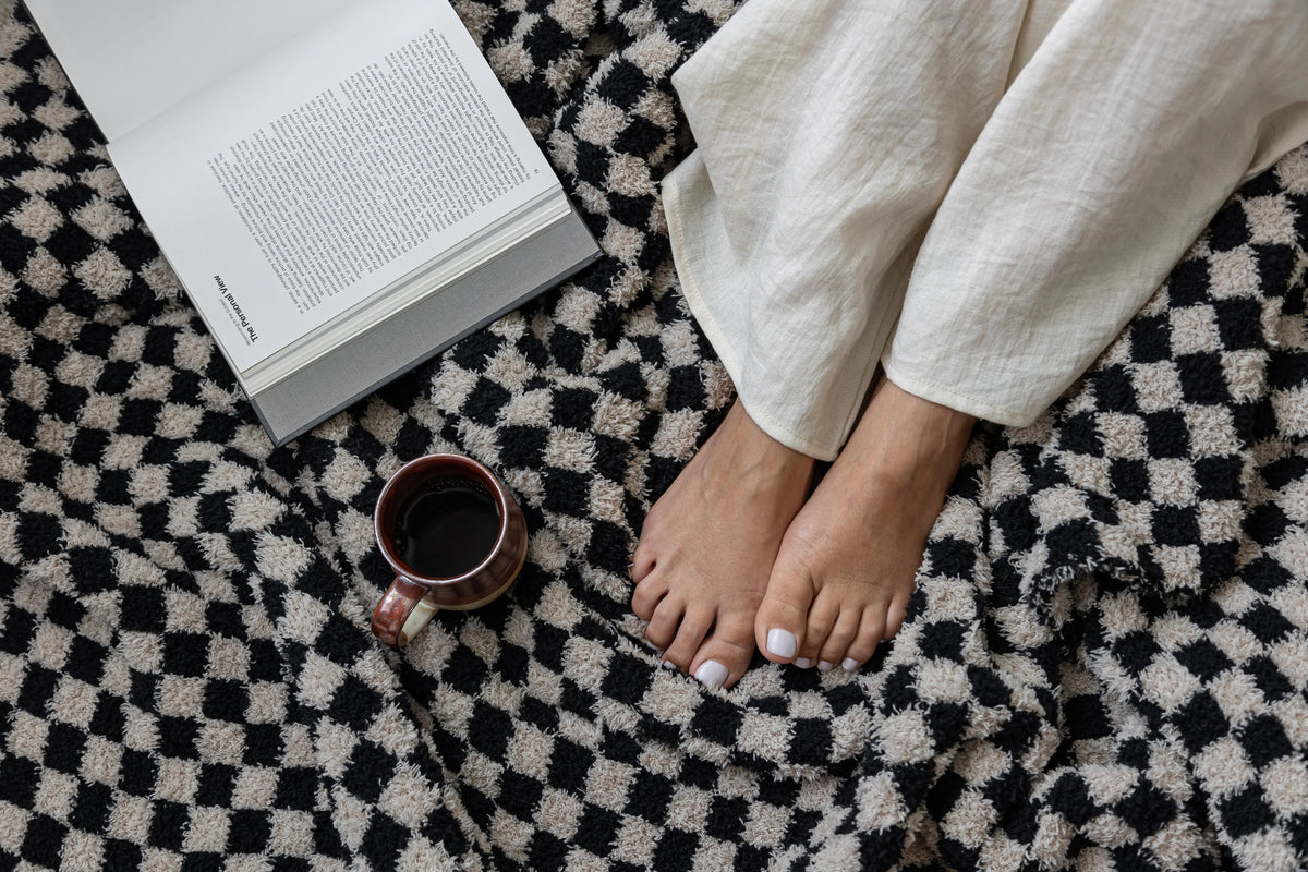 Tap Shoe & Rainy Day Check Print Extended Throw