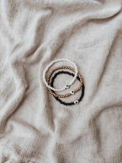 Le bracelet cœur œil de la chance