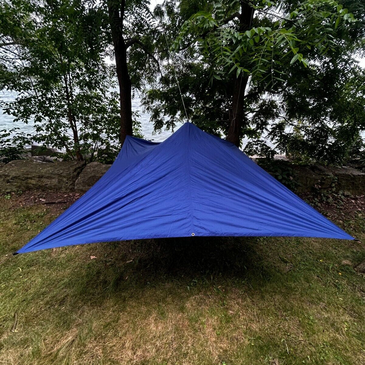 Bâche anti-pluie universelle Europe Bound 3,8 m x 2,9 m