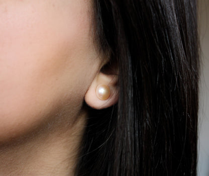 Pink Pearl Stud Earrings 10mm